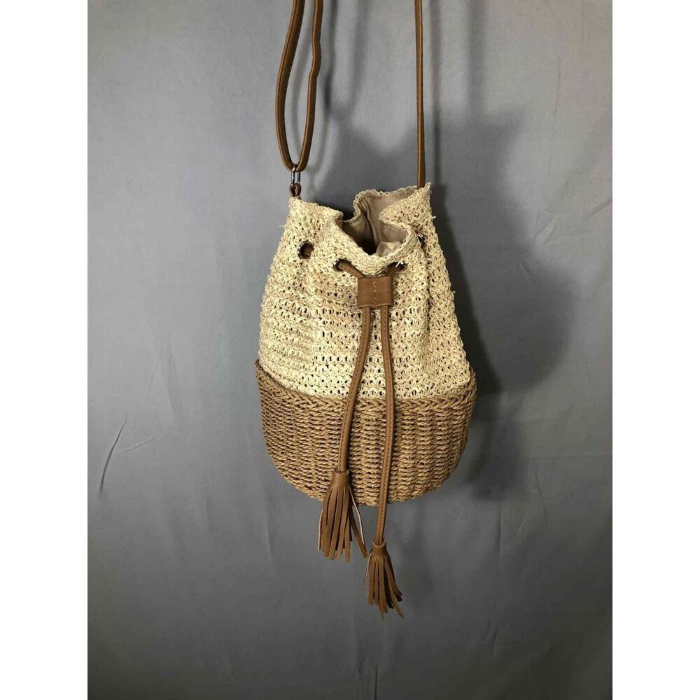 Two Tone 100% Paper Woven Bucket Bag Drawstring Crossbody Polyurethane Strap
